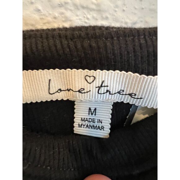 #153 Love Tree String Strap Cropped Ribbed Black Tank Top Size Medium - Picture 3 of 3